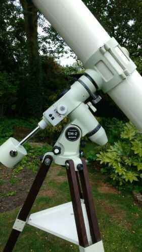 Takahashi Equatorial Telescope Mount with RA Electric Drive in mint condition