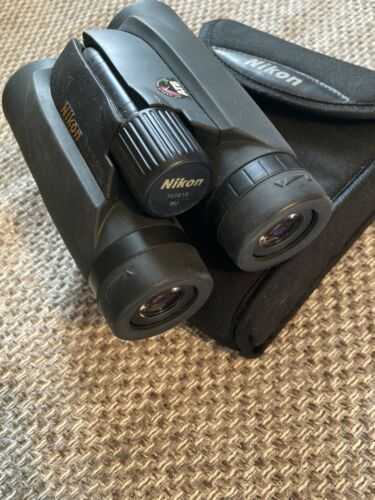 Nikon Trailblazer 10x42 Binoclars