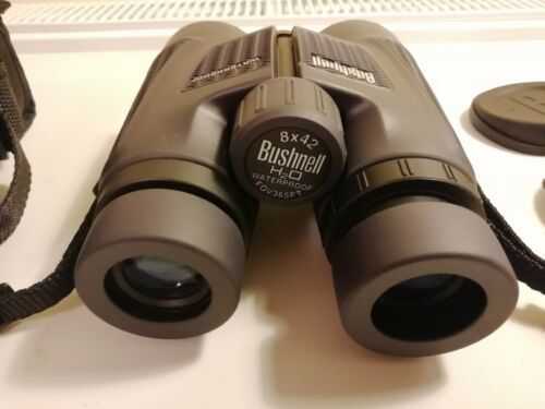 Bushnell H2O 8x42 Binoculars