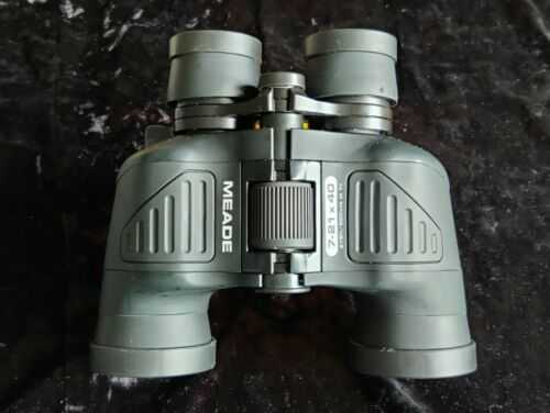 MEADE Binoculars 7.21 X 40 Little Used