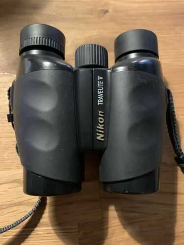 Nikon Travelite V 9 X 25 Binoculars With Case. Never Used.