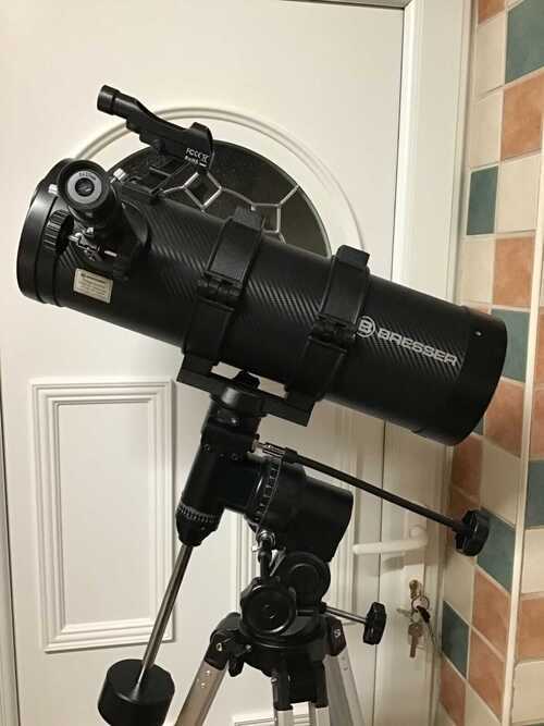 bresser telescope 114mm with eq mount and tripod