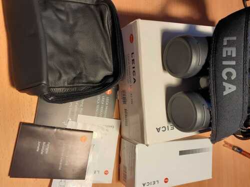 Leica 10x42 trinovid BN in excellent condition with paperwork and box
