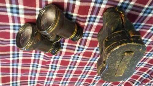 Antique opera glasses in case by Salomandco.