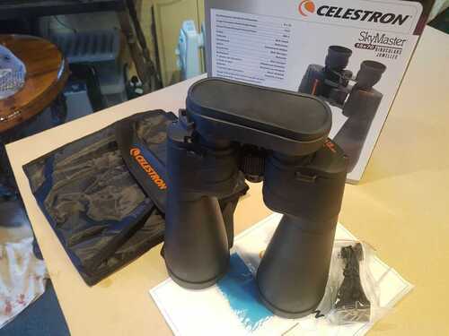 CELESTRON BINOCULARS 15 X 70 with TRIPOD MOUNT