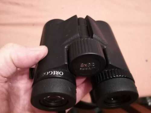 Opticron 8 x 32 Oregon compact binoculars