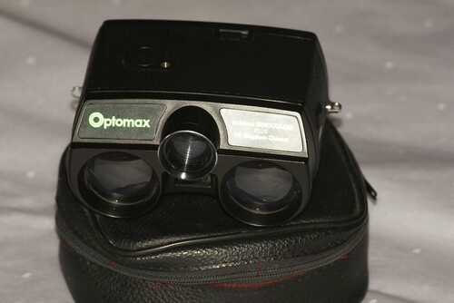 Vintage Optomax 4 x 30 Binoculars Plus 110 Film Camera Combo