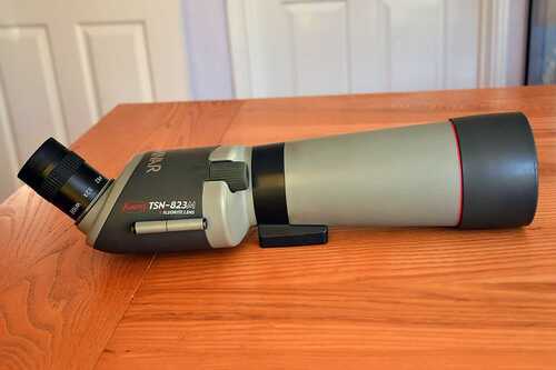 Kowa TSN 823M Prominar Spotting Scope / Telescope 32x wide eyepiece and case.