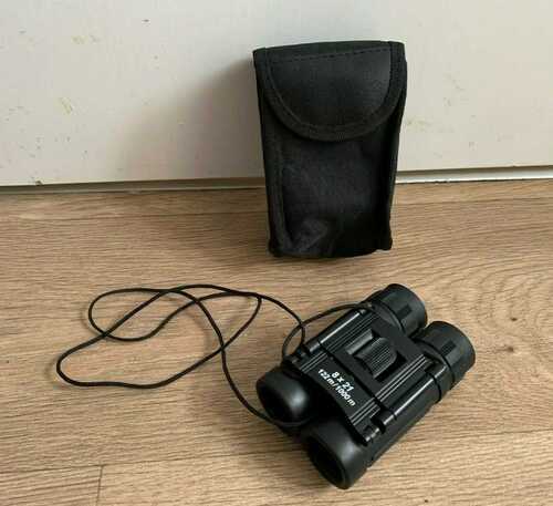 8 x 21 Black Compact Field Binoculars- Good Condition- Bird Spotting