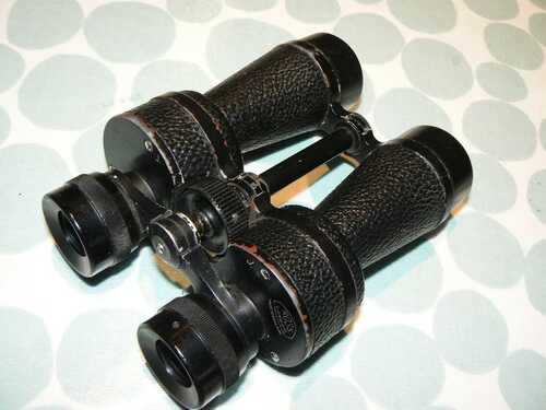 ROSS STEPVUE 8 x 30 VINTAGE PORROPRISM BINOCULARS - QUITE RARE - NEED ATTENTION