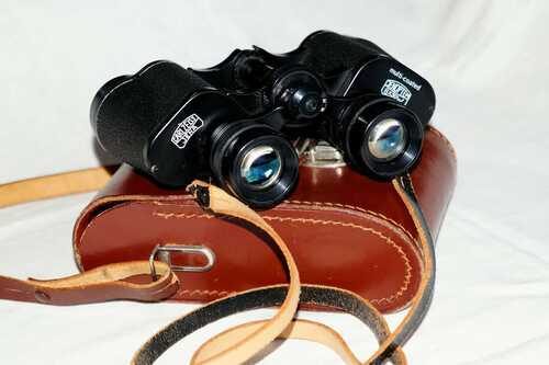 Zeiss Jenoptem 8x30W binoculars in leather case,