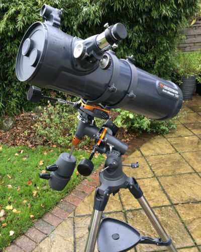 Celestron AstroMaster 130 EQ MD Reflector Telescope with full size tripod 31051