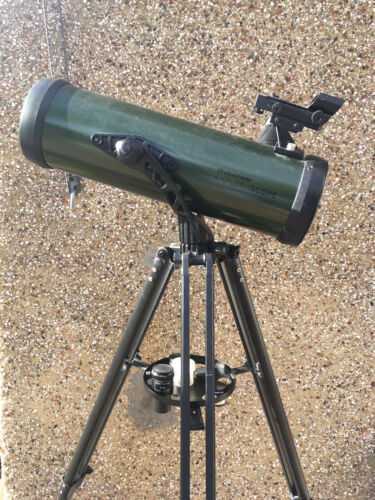 Celestron 114AZ Newtonion Telescope