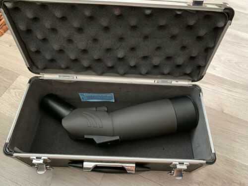 Tasco Spotting Scope Angled 2060x  with Lightly Padded  Carrying Case and Stand