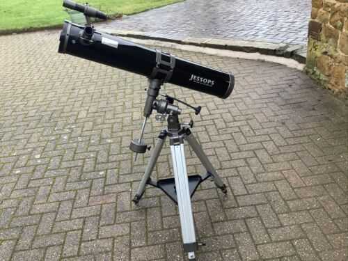 Jess ops telescope Diameter 114 Mm, Focal Length 900 Mm.