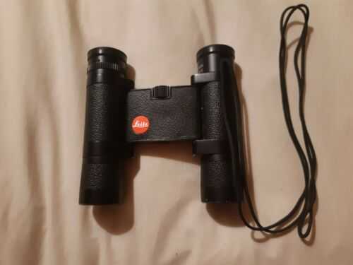 Leitz Trinovid Binoculars - 10 x 22C