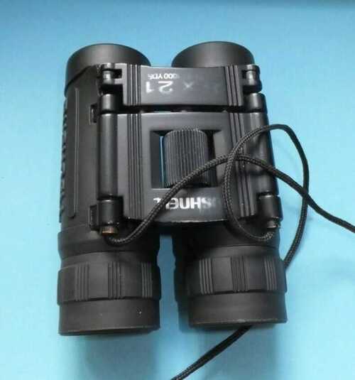 Travel Pocket Binocular Used Bushnell useable handy 8 x 21