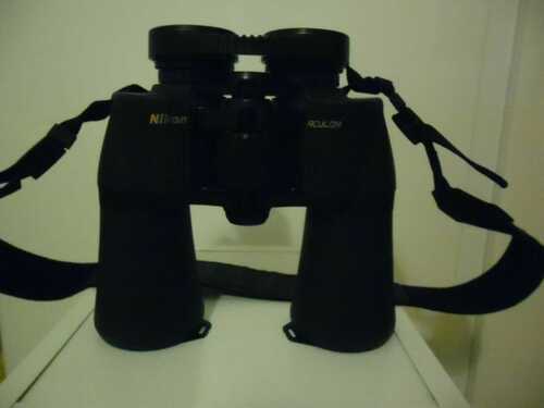 Nikon Aculon A211 Binoculars with soft case 16 x 50