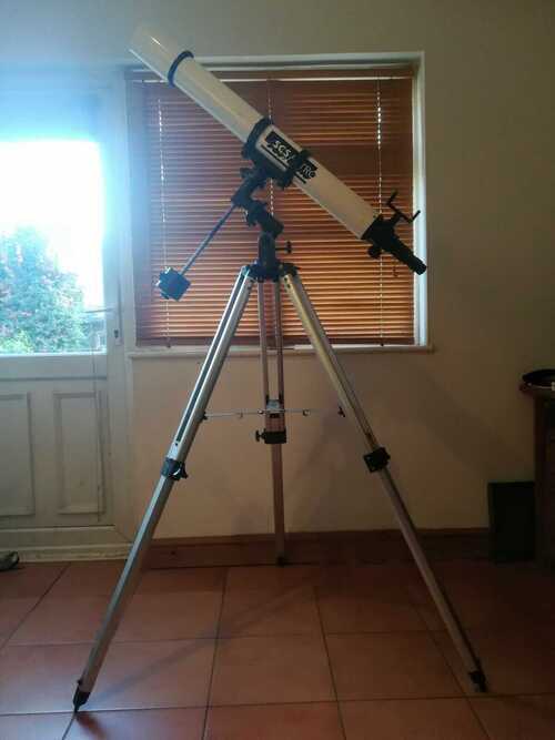 Refractor Telescope 102cms x 90mm lens with ALT/AZ Tripod Mount