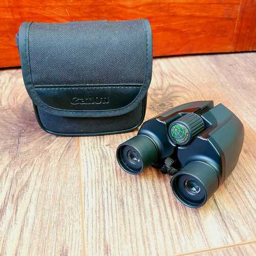 Canon 8X23A 6.4 Compact Binoculars With Case and Strap