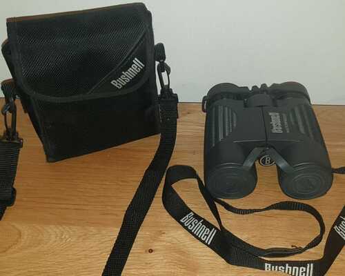 BUSHNELL SPORTS WATERPROOF BINOCULARS, COATED LENS, FOV 368ft 8x42