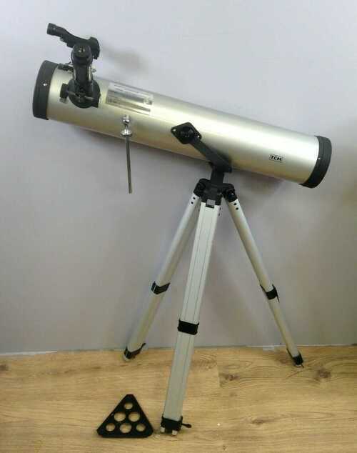 TCM Reflector Telescope Silver and Black