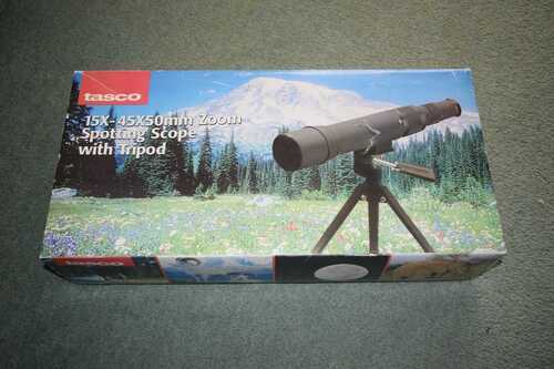 Tasco Model Spotting Scope 15X-45X 50mm Zoom Coated Lenses Boxed bird watching