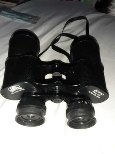 Binoculars (Mark Scheffel) 20 x 50 in case