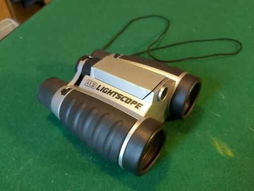 Vivitar Lightscope Binoculars - Built In Light - 4 x 30 - Working