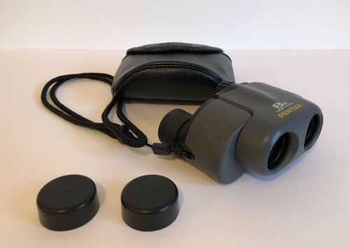 Pentax UCF Mini 8x21 compact binoculars with original strap and soft case