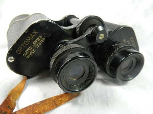 Vintage Pair of Optomax 10 x 50 Binoculars With Case