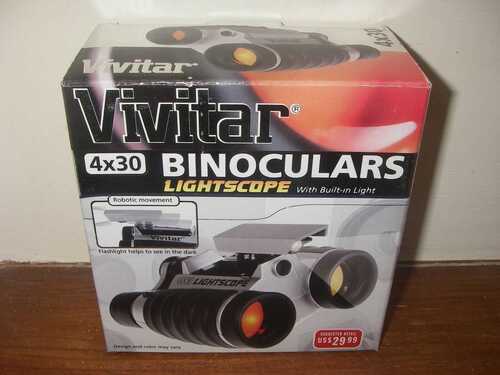 Vivitar 4 x 30 Binoculars with Lightscope with built-in Light BRAND NEW