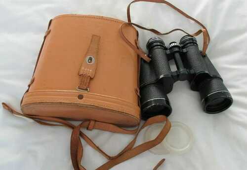 Vintage Vesper binoculars in their original tan leather case. Made in Japan