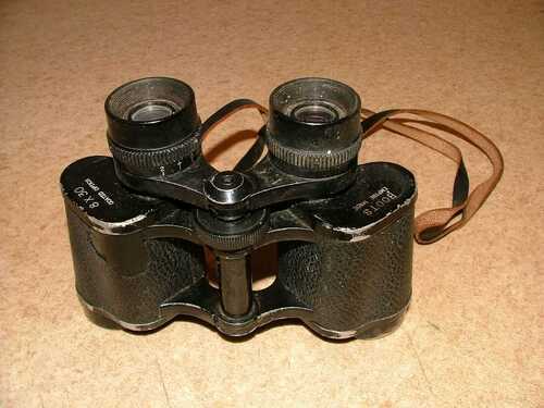 BINOCULARS  8X30 VERY CLEAN LENSES