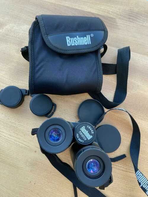 Bushnell H2O 10x 42 Waterproof Binocular FOV 293 FT