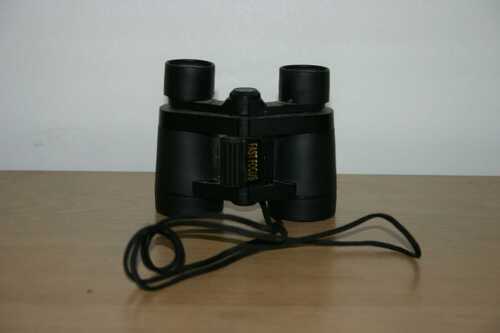 Small Black Binoculars from Fast Focus 4x30 Coated