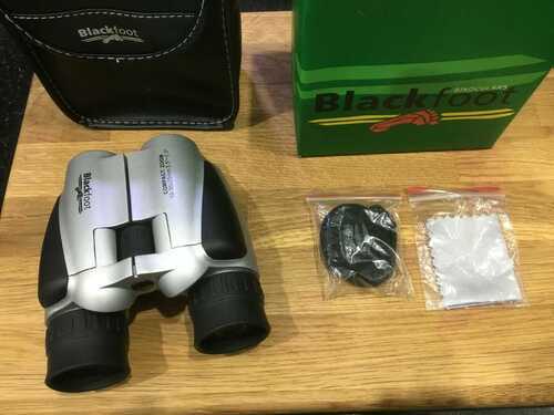 Blackfoot Compact Zoom 10-30x25 Binoculars