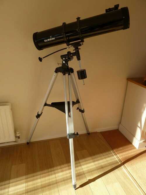 Sky-Watcher BK1309 EQ2 Reflector Telescope With Optional Motor Drive.