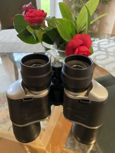 PRAKTICA  W8X40ZCF BINOCULARS IN VERY GOOD CONDITION