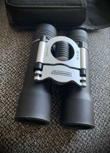 Eurohike 10X25 Binoculars (101m-1000m) with Case