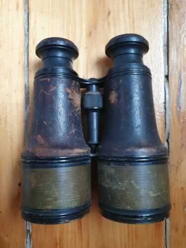 Antique WW1 Era Chevalier Opticien Paris Binoculars Brown Leather Cased