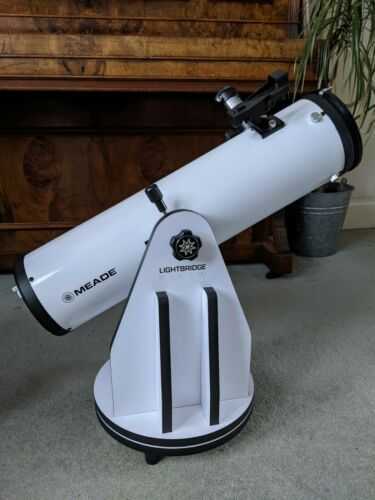 Meade Lightbridge Mini 130 Tabletop Portable Telescope **UNUSED**