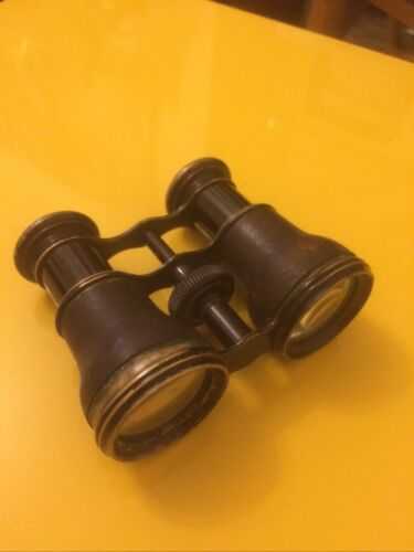 Binoculars. Vintage Used Opera binoculars. Lemaire Fabt Paris