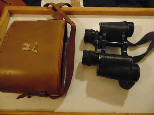 VINTAGE MAJESTIC8X30 BINOCULARS NO AA-27157 WITH CASE