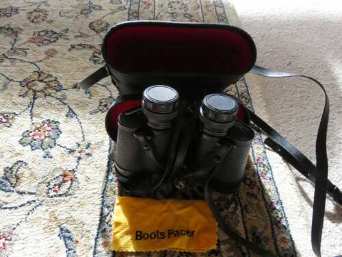 Boots Pacer Binoculars - 8 x 30mm