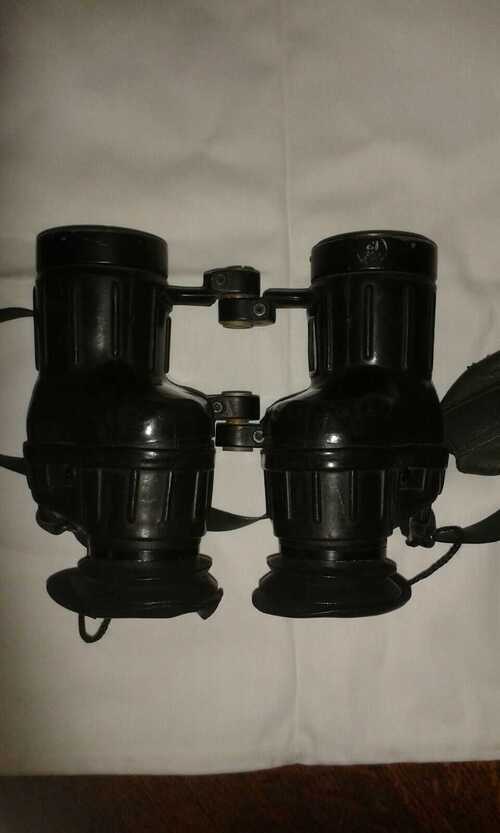 Avimo military binoculars,7x42,rubber coated,good working order,original strap.