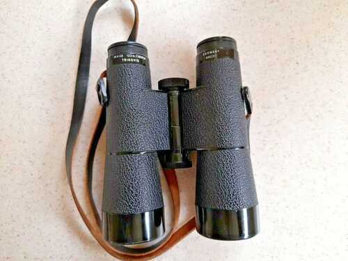 Leitz Wetzlar Trinovid Binoculars 10 x 40  122m/1000m Germany 685281 good condit