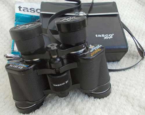 TASCO ZIP 103Z 6X 18 x 35 TRIPLE ZOOM BINOCULARS with lens caps, case and leaflet