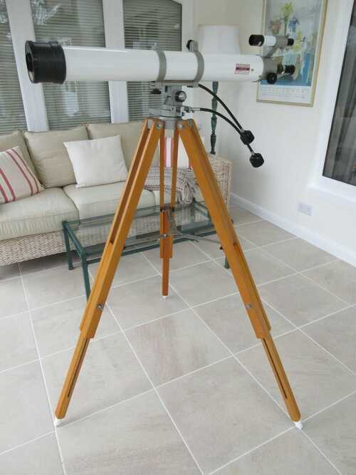 VINTAGE VIXEN CUSTOM 90M REFRACTOR WITH ALT-AZIMUTH MOUNT SUPERB