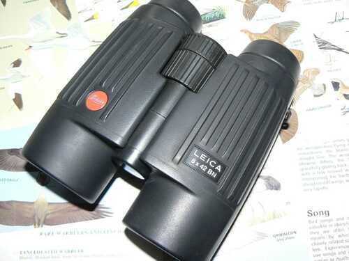 LEICA TRINOVID 8 x 42BN ROOF PRISM BINOCULARS - VERY CLEAN EXAMPLE - GREAT VIEWS